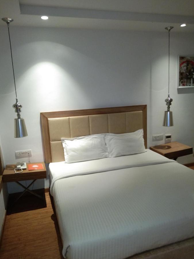 Hotel Amora - Rajnandgaon Raj Nandgaon Dış mekan fotoğraf